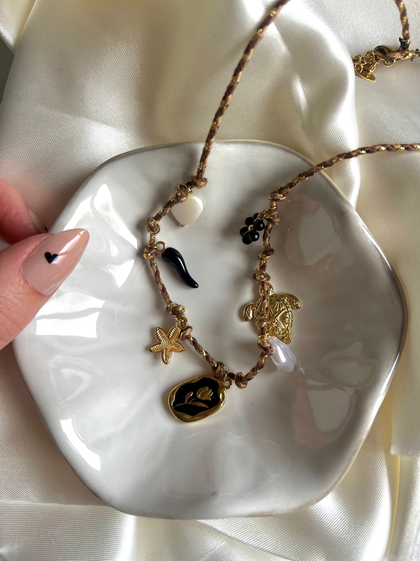 Collier Naya